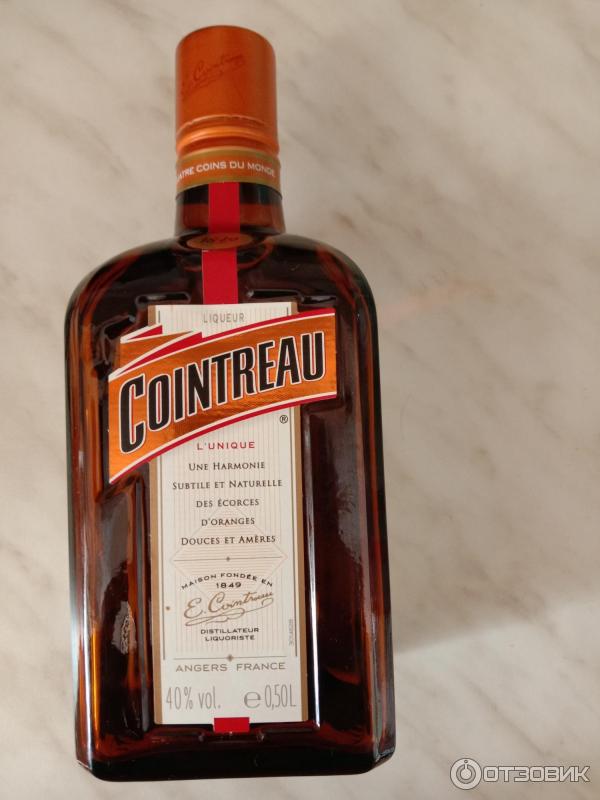 Ликер Cointreau фото