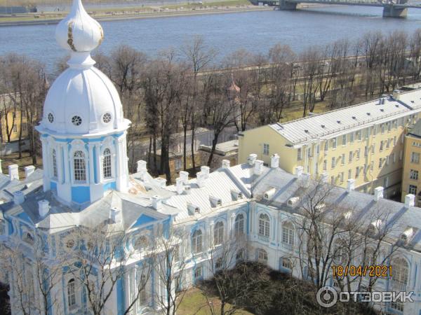 Смотровая площадка на звоннице Смольного собора (Россия, Санкт-Петербург) фото