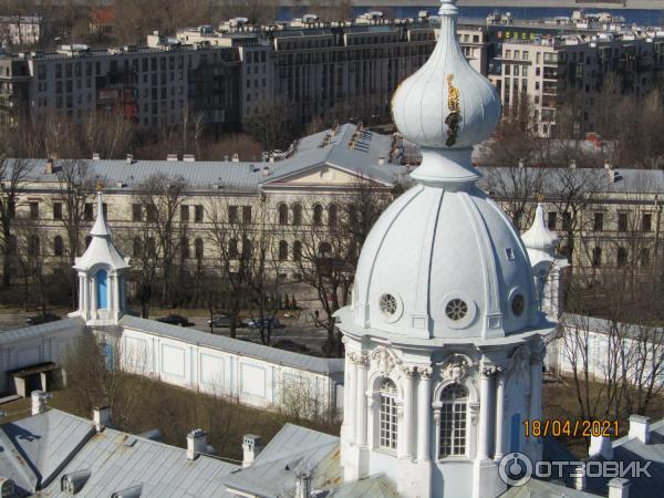 Смотровая площадка на звоннице Смольного собора (Россия, Санкт-Петербург) фото