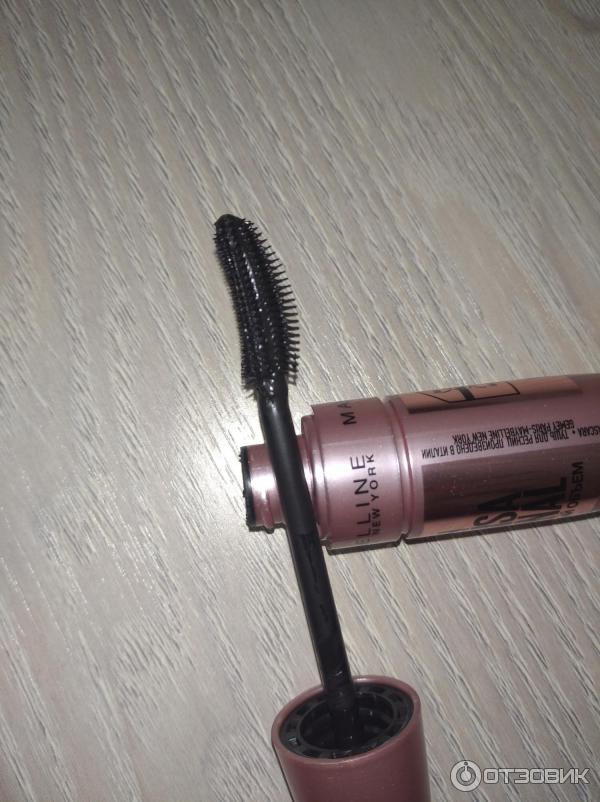 Тушь для ресниц Maybelline Веерный объем Lash Sensational Intense Black фото