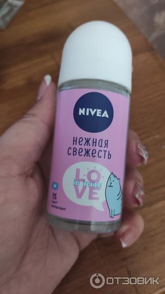 Антиперспирант-шарик Nivea Love to be trendy Нежная свежесть фото