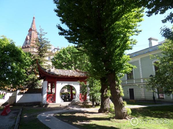 Китайский Сад дружбы на Литейном проспекте (Россия, Санкт-Петербург) фото