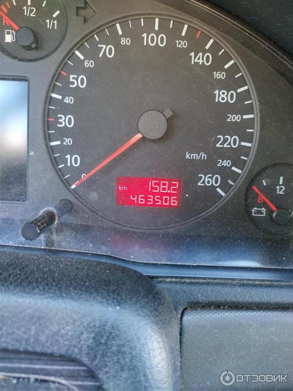 Автомобиль Audi A4 1.8 MT 1997 г фото