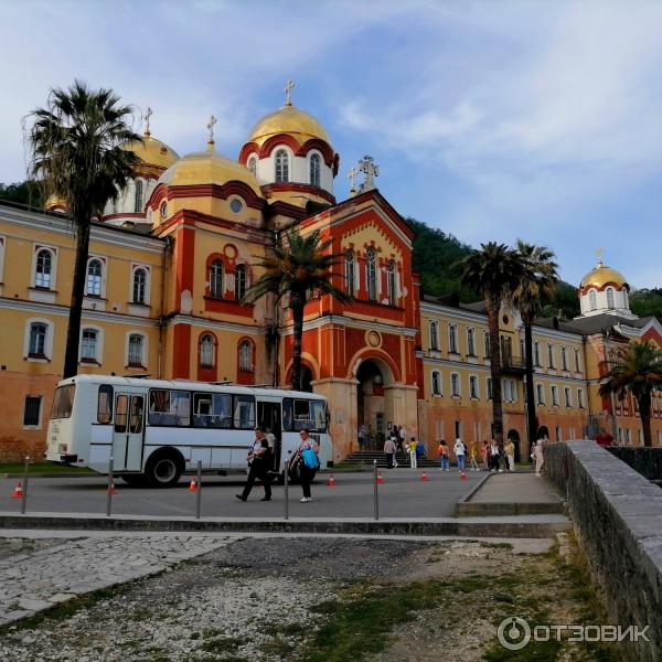 Экскурсия Золотое кольцо Абхазии от туроператора Вокруг Сочи (Абхазия) фото