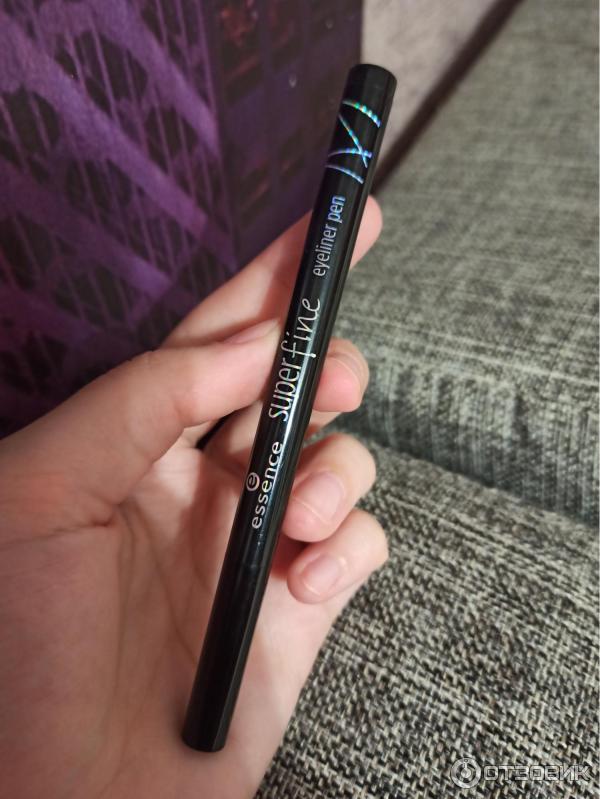 Подводка для глаз Essence Superfine Eyeliner Pen фото