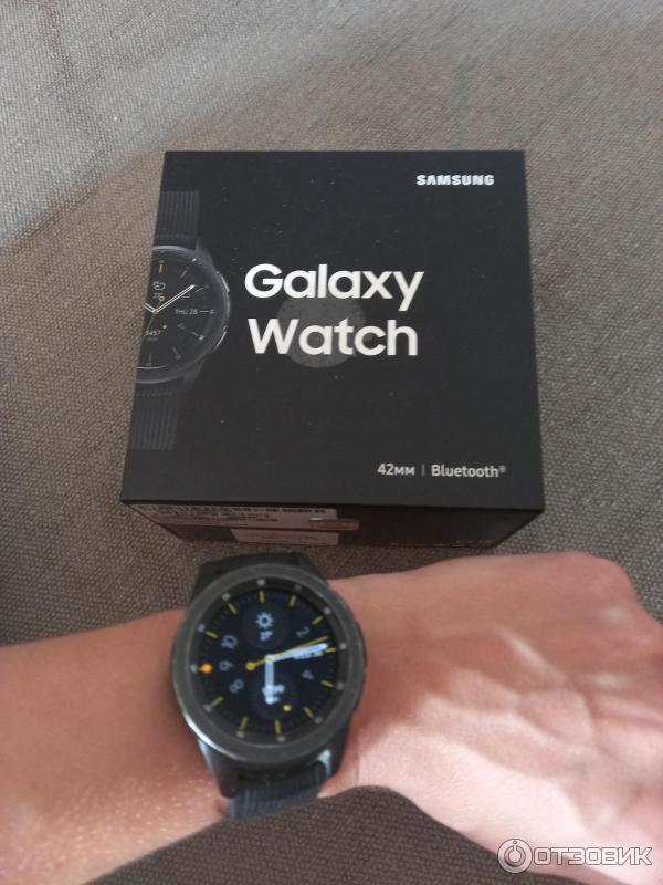 Умные часы Samsung Galaxy Watch фото