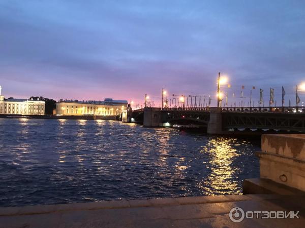 Музыкальный теплоход Ночной Петербург фото