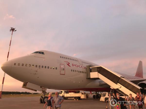 Самолёт Боинг 747-400.