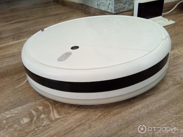 Робот-пылесос Xiaomi Mijia Sweeping Vacuum Cleaner 1C фото