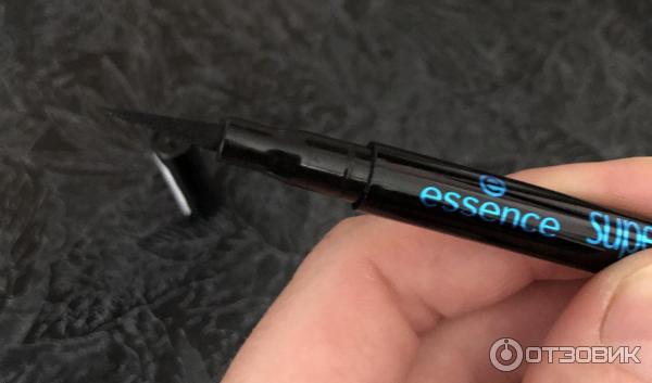 Подводка-фломастер для глаз Essence Waterproof Eyeliner Pen фото