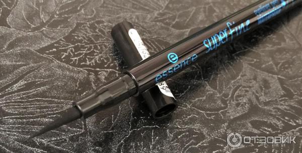 Подводка-фломастер для глаз Essence Waterproof Eyeliner Pen фото