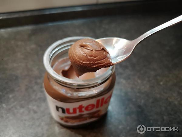 Ореховая паста Ferrero Nutella с добавлением какао фото