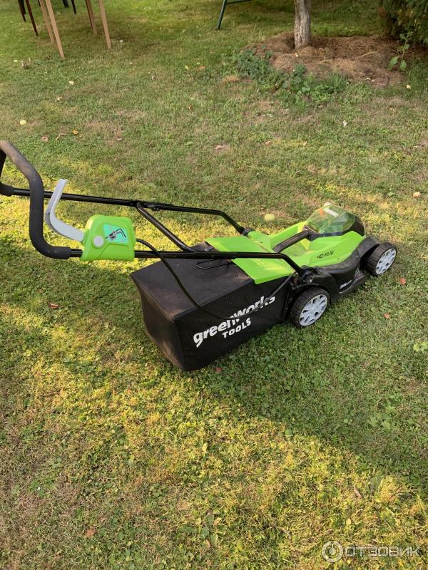 Косилка Greenworks