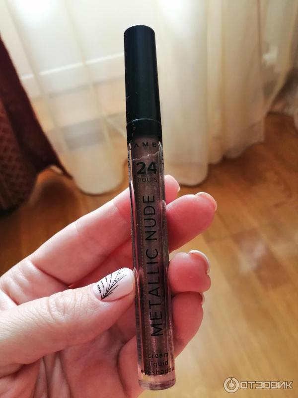 Жидкие тени для век Lamel Professional Metallic Nude Liquid Eyeshadow фото