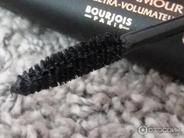 Тушь для ресниц Bourjois Volume Glamour Mascara Ultra-Volumateur фото