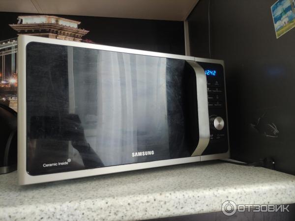 Микроволновая печь Samsung MS23F302TQS фото