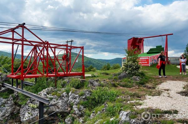 Троллей-экстрим в ущелье Мешоко (Россия, п. Каменномостский) фото