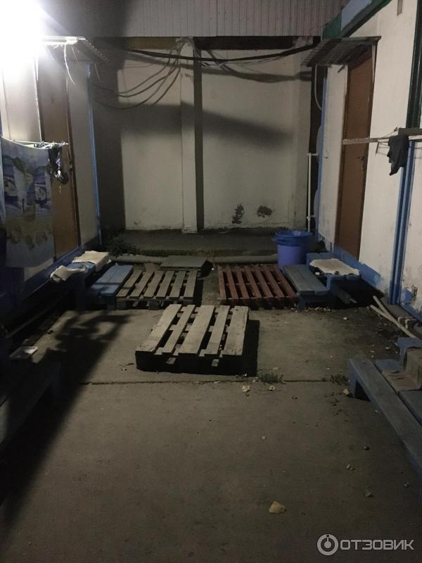 Это корпуса которые предоставил нам Coral для проживания и отдыха.