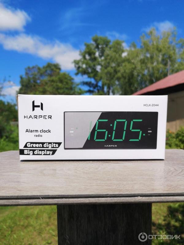 Радиобудильник Harper HCLK-2044 фото