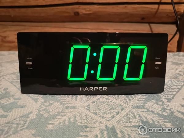 Радиобудильник Harper HCLK-2044 фото