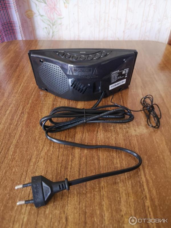 Радиобудильник Harper HCLK-2044 фото