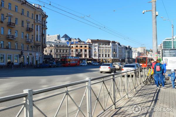 Улица в центре города. Станция метро Площадь Габдуллы Тукая. Казань, отзывы. Отзывы о городе в отдыхе Казань - читать обзор и смотреть фото