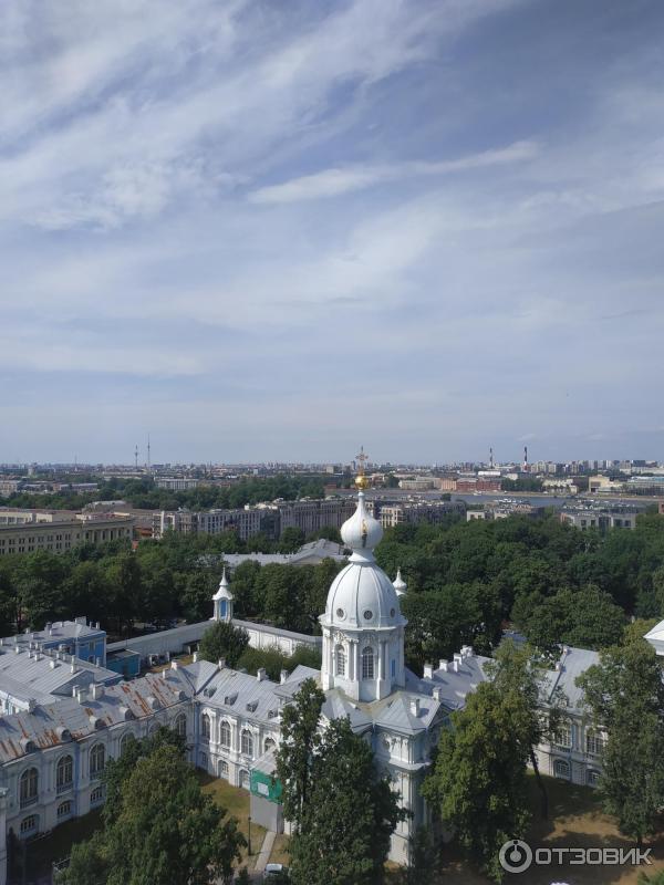 Смотровая площадка на звоннице Смольного собора (Россия, Санкт-Петербург) фото