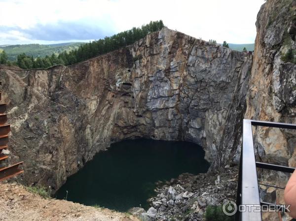 Туимский провал в хакасии прыжки