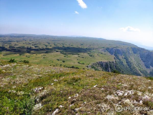 Экстремальная экскурсия в пещеры Караби-Яйла (Крым) фото