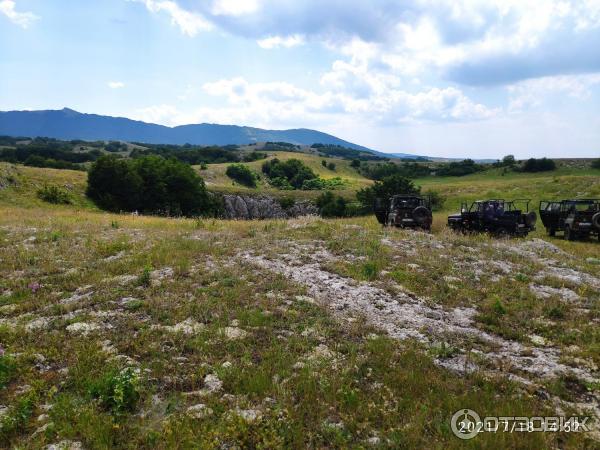 Экстремальная экскурсия в пещеры Караби-Яйла (Крым) фото