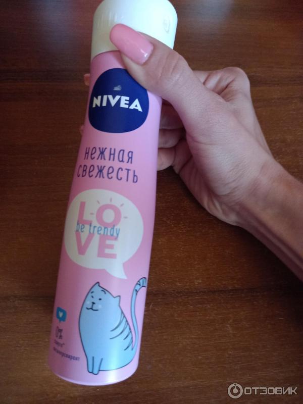 Антиперспирант-спрей Nivea Love Be Trendy Нежная свежесть фото