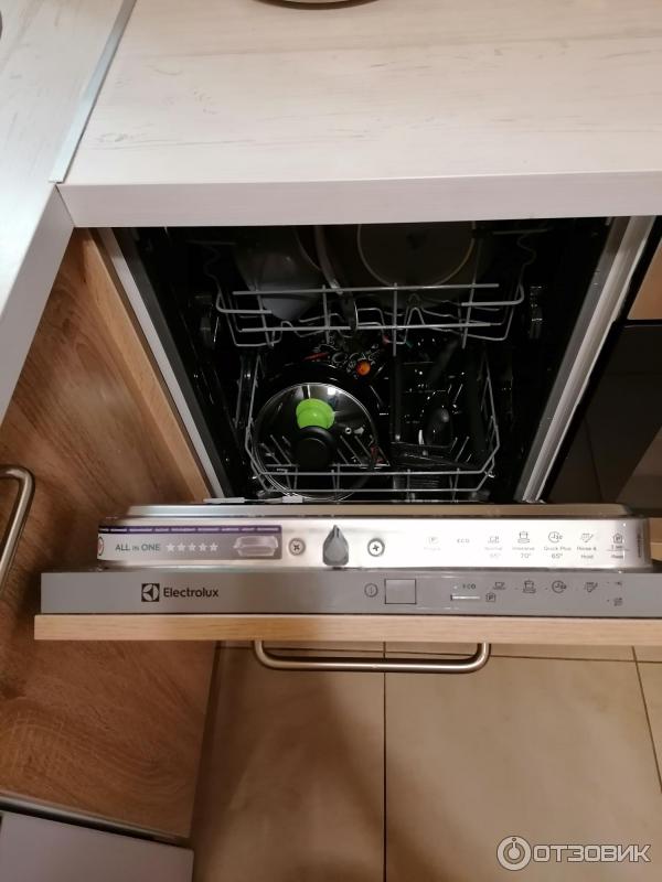 Посудомоечная машина Electrolux ESL 94200 LO фото