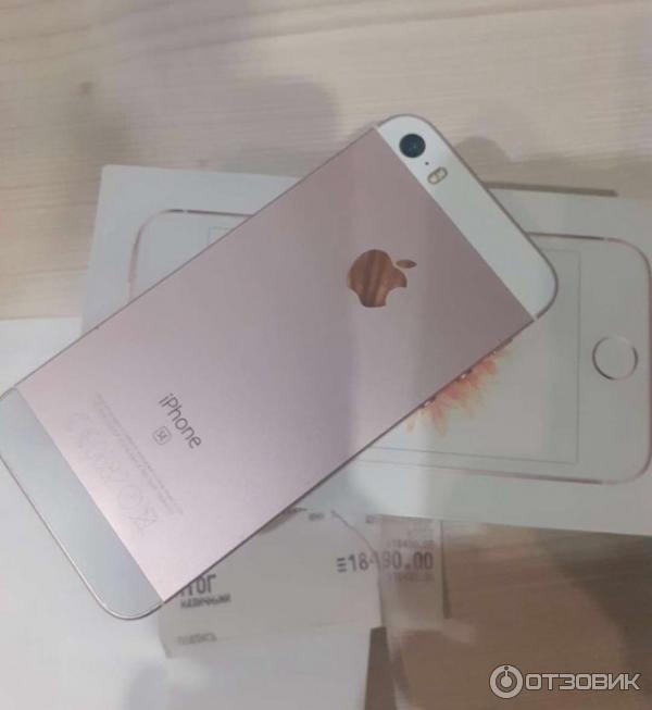 Смартфон Apple iPhone SE 2020 фото