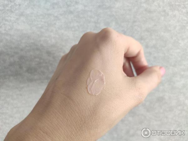 Увлажняющий праймер под макияж Elizavecca Skin Liar Primer фото