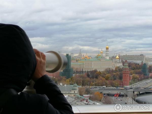 Обзорная площадка храма Христа Спасителя в Москве