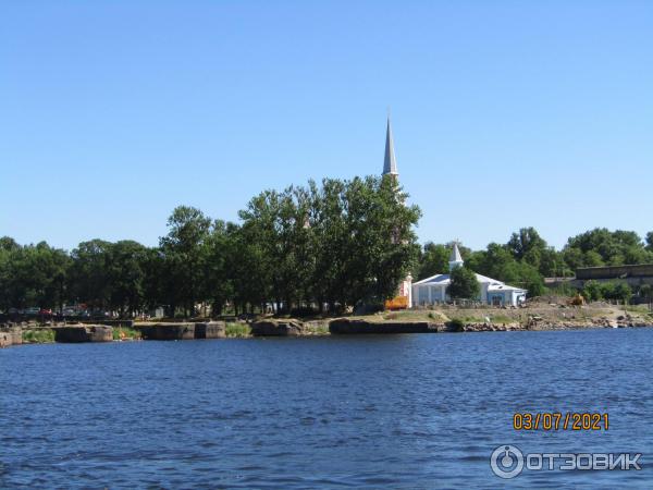 Паромная переправа Шлиссельбург - крепость Орешек (Россия, Ленинградская область) фото