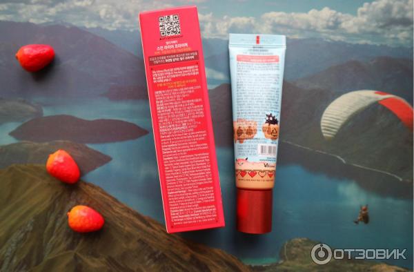 Увлажняющий праймер под макияж Elizavecca Skin Liar Primer фото