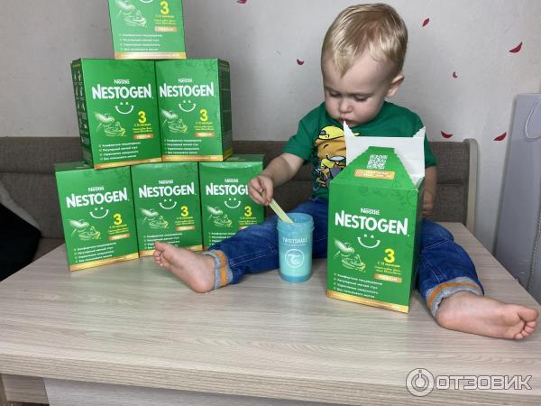 Детское молочко Nestle Nestogen 3 Premium фото