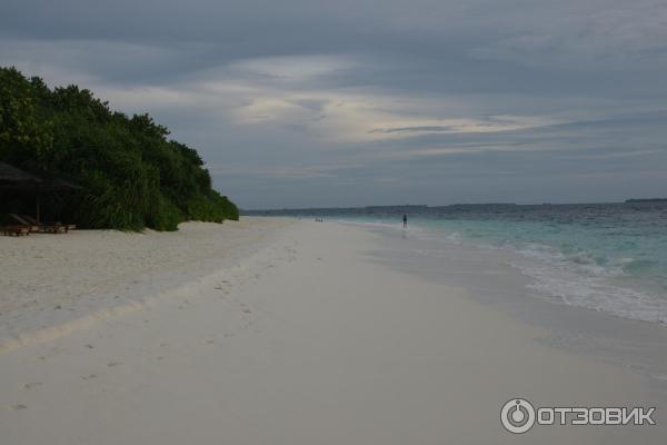 Отель Reethi Beach Resort (Мальдивы) фото