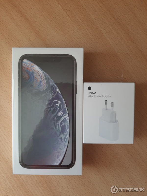 Смартфон Apple iPhone XR фото