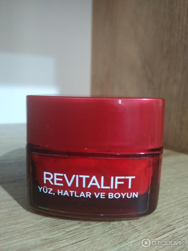 Крем лифтинг-уход L'Oreal Paris Revitalift лицо, контуры и шея фото