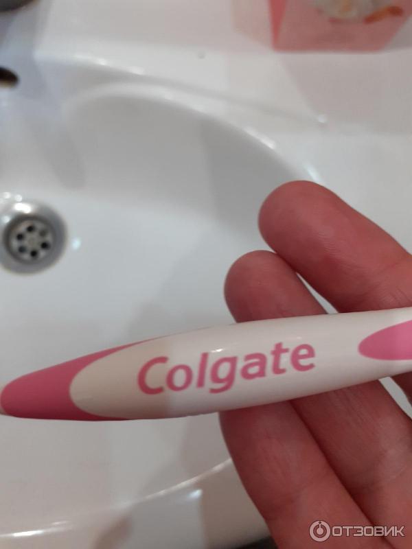 Зубная щетка Colgate ЗигЗаг фото