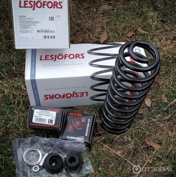Пружина подвески задняя TOYOTA COROLLA/FIELDER 01-06