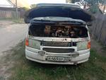 Микроавтобус Ford Transit 2.0 фото