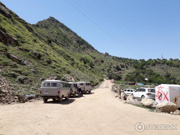 Экскурсия по старинному селу Гамсутль (Россия, Дагестан) фото